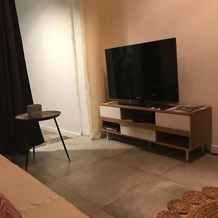 Апартаменты Nout Ti Kaz Le Bains L'Etang-Sale Экстерьер фото